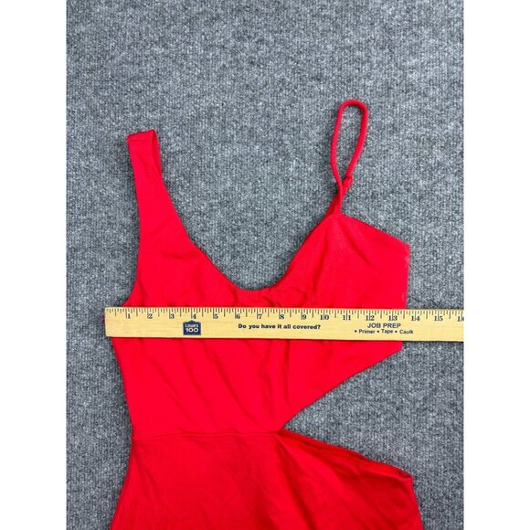 h:ours Dress Women's Medium Red Mini Shark Bite Cocktail Vegas Party - Picture 2 of 7